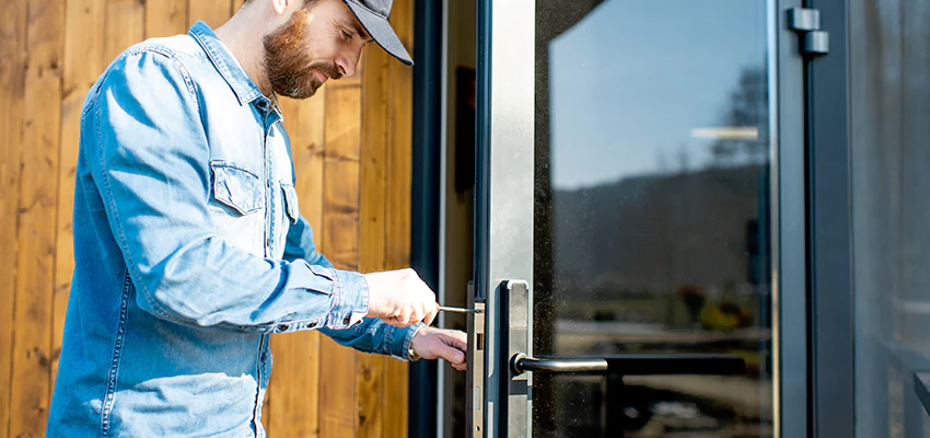 Frameless Glass Storefront Door Locks Replacement in Modesto, CA