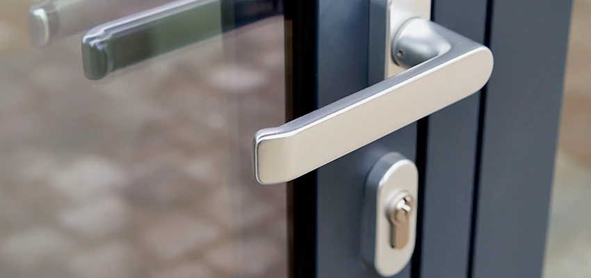 Broken Door Lock Cylinder Repair in Modesto, California